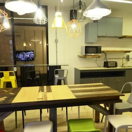Spot On Junction Hostel