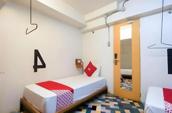 Hotel Spot On Junction Manille